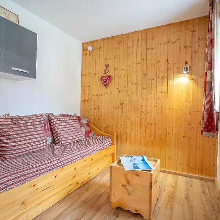 Lägenhet Arcelle 113 By Interhome